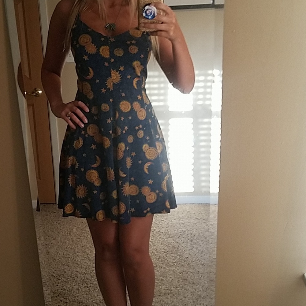 Vintage 90s sun and moon dress